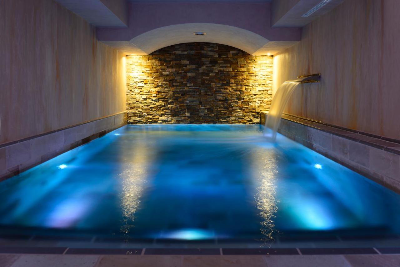 Ville Sull'Arno Firenze Esterno foto The swimming pool at the hotel