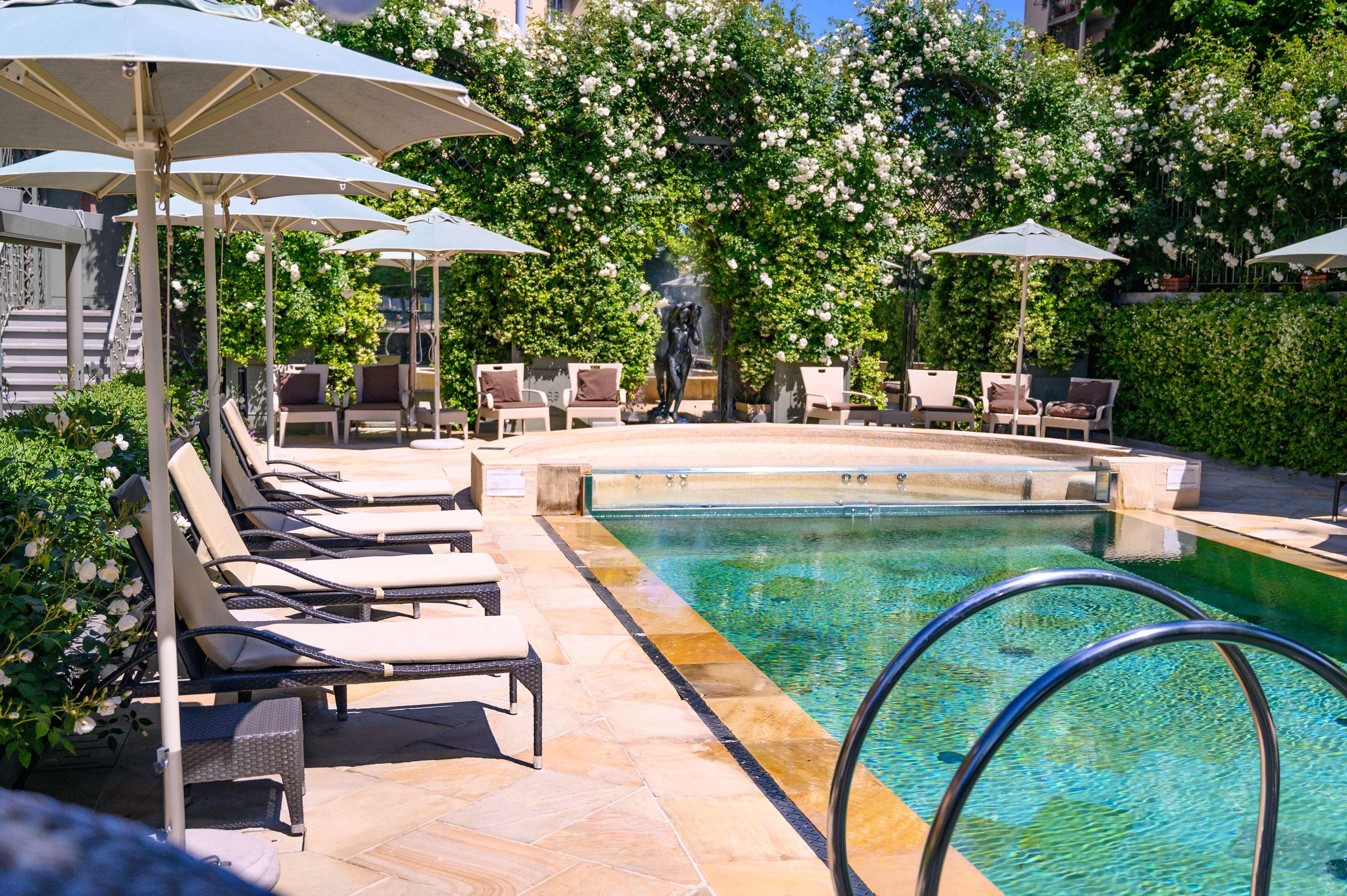 Ville Sull'Arno Firenze Esterno foto The pool at the Mandarin Oriental, Paris