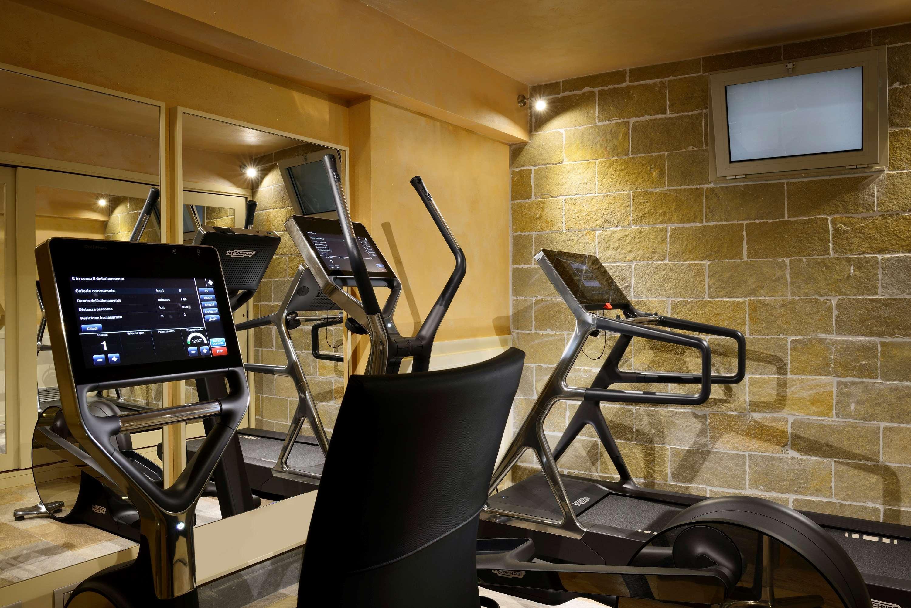 Ville Sull'Arno Firenze Esterno foto The gym at the hotel