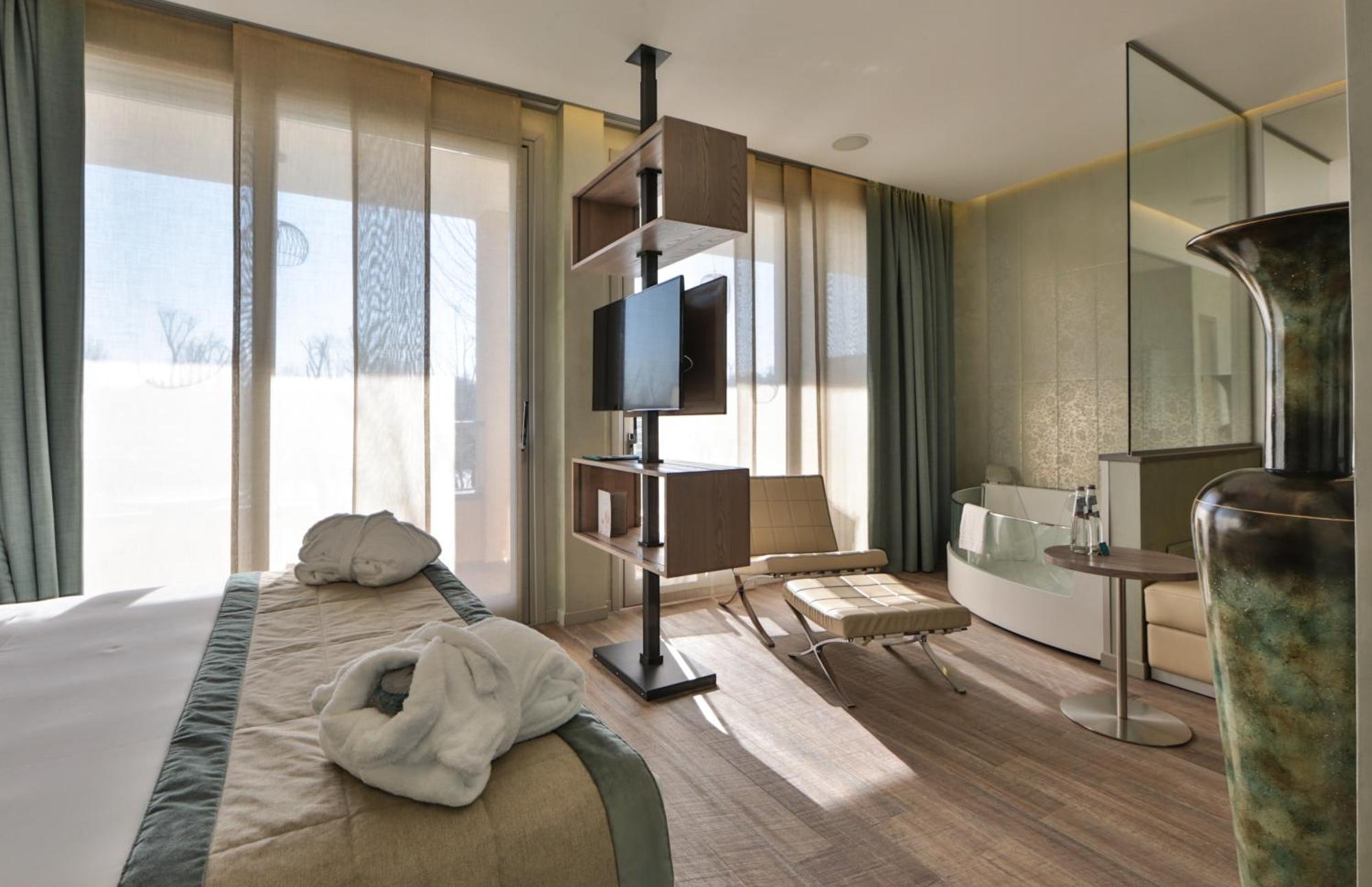 Ville Sull'Arno Firenze Esterno foto A room at the hotel
