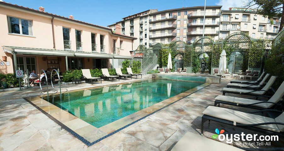 Ville Sull'Arno Firenze Esterno foto The pool of the hotel
